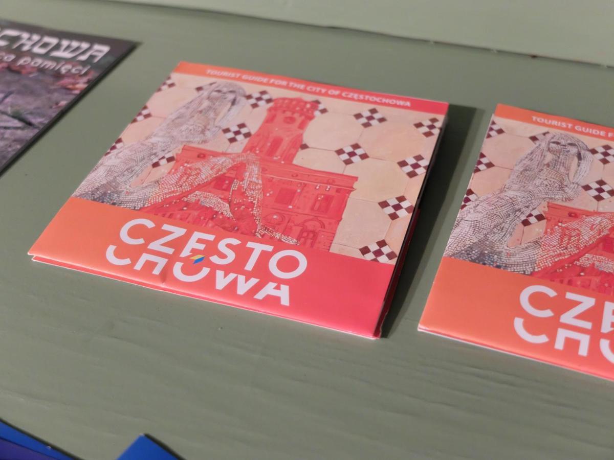 Nowoczesne Lokum W Centrum Ченстохова Экстерьер фото